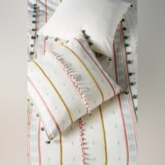 Tasseled Araya Duvet- Full Size -Anthropologie ✨LIKE NEW✨ - Picture 3 of 6